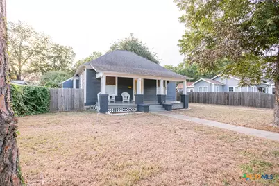 907 N Craig Street, Victoria, TX 77901 - Photo 2