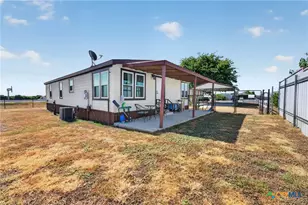 100 Hillside Dr, Troy, TX 76579 - Photo 10
