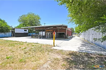 4665 Old Highway 81, New Braunfels, TX 78132 - Photo 8