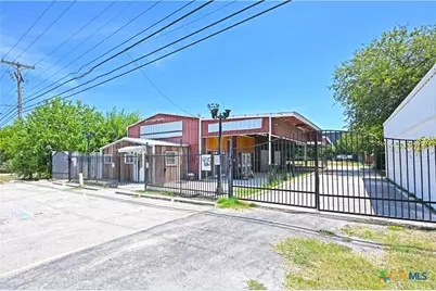 4665 Old Highway 81, New Braunfels, TX 78132 - Photo 1