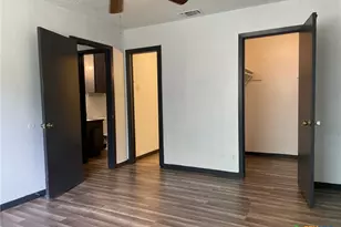 2015 Greenbrook Pkwy, Austin, TX 78723 - Photo 10