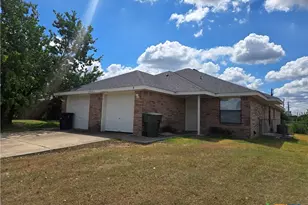 2602 Alma Dr, Killeen, TX 76549 - Photo 2