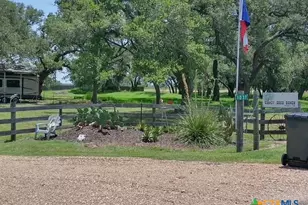 1037 Noll Rd, Meyersville, TX 77974 - Photo 2
