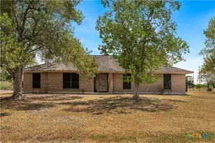 513 Bambi Dr, Victoria, TX 77904 - Photo 1