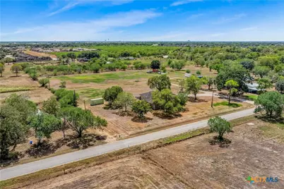 513 Bambi Drive, Victoria, TX 77904 - Photo 40
