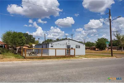 400 W Main Street, Cuero, TX 77954 - Photo 16