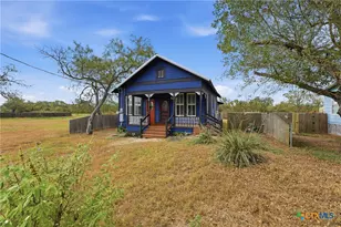 1930 Dreyer Ln, Gonzales, TX 78629 - Photo 2