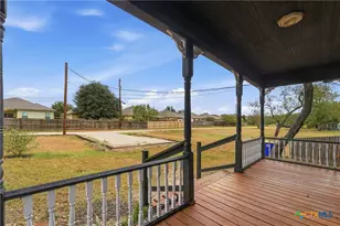1930 Dreyer Ln, Gonzales, TX 78629 - Photo 6