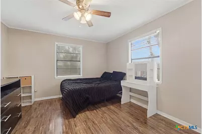 1904 Dreyer Lane Street, Gonzales, TX 78629 - Photo 18