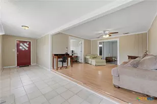 2030 Dreyer Ln, Gonzales, TX 78629 - Photo 8