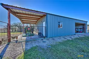 1733 Co Rd 376, Shiner, TX 77984 - Photo 26