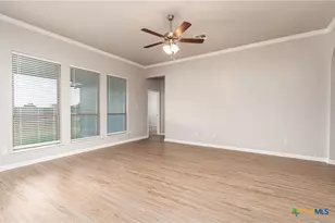 6114 Wheaton Loop, Temple, TX 76502 - Photo 8