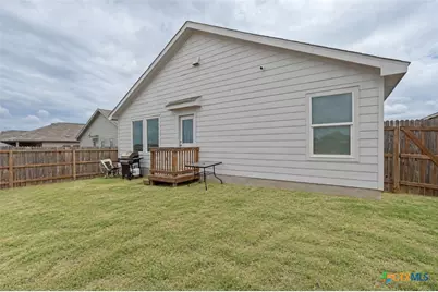 913 Riviera Court, Seguin, TX 78155 - Photo 22