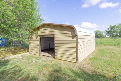406 Trent Street, Victoria, TX 77905 - Photo 28