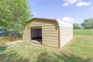 406 Trent St, Victoria, TX 77905 - Photo 28
