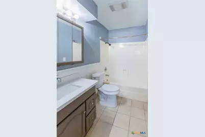 406 Trent Street, Victoria, TX 77905 - Photo 20