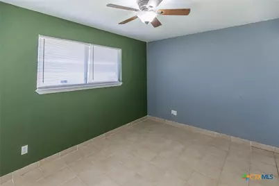 406 Trent Street, Victoria, TX 77905 - Photo 24