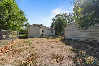 607 Hanover Street, Edna, TX 77957 - Photo 24