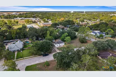 607 Hanover Street, Edna, TX 77957 - Photo 26