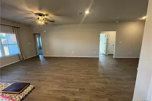287 Rolling Hls, New Braunfels, TX 78130 - Photo 6