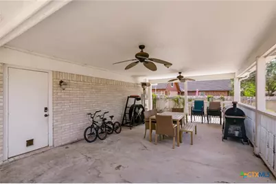 101 Willowbend Drive, Port Lavaca, TX 77979 - Photo 22