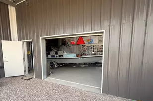 911 Bill Tindall Ave, Seadrift, TX 77983 - Photo 24