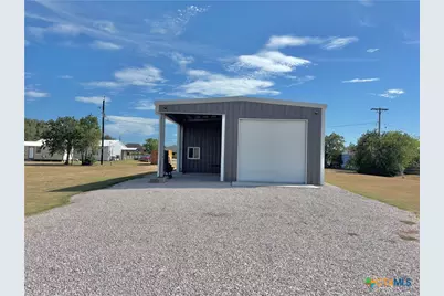 911 Bill Tindall Avenue, Seadrift, TX 77983 - Photo 1