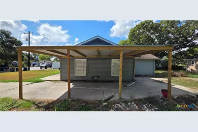 1201 La Valliere Street, Victoria, TX 77901 - Photo 4