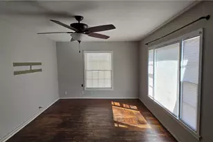 1201 La Valliere St, Victoria, TX 77901 - Photo 6