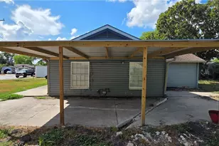 1201 La Valliere St, Victoria, TX 77901 - Photo 4