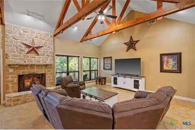 302 Guadalupe River Drive, Seguin, TX 78155 - Photo 8