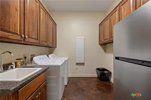 302 Guadalupe River Dr, Seguin, TX 78155 - Photo 36