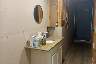 9 Lee St, Port Lavaca, TX 77979 - Photo 10