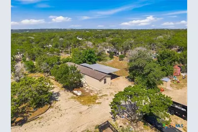 460 Vine Street, Kerrville, TX 78028 - Photo 32