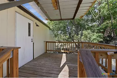 460 Vine Street, Kerrville, TX 78028 - Photo 18