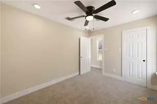 4426 Lost Hills Dr, Elmendorf, TX 78112 - Photo 24