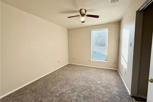 306 Oelkers Dr, New Braunfels, TX 78130 - Photo 12