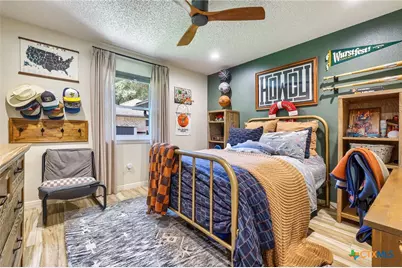 945 Queens Drive, New Braunfels, TX 78130 - Photo 20