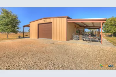 8383 N State Highway 123, Seguin, TX 78155 - Photo 30