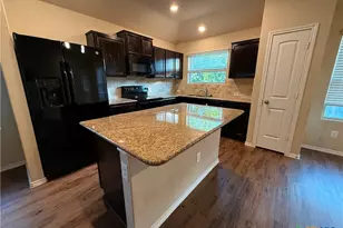 2934 Meadow Ridge, New Braunfels, TX 78130 - Photo 6