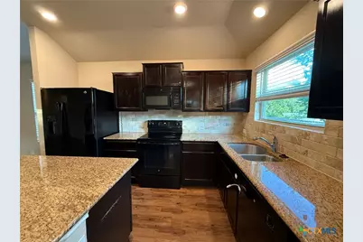 2934 Meadow Ridge, New Braunfels, TX 78130 - Photo 8