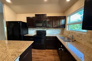 2934 Meadow Ridge, New Braunfels, TX 78130 - Photo 8
