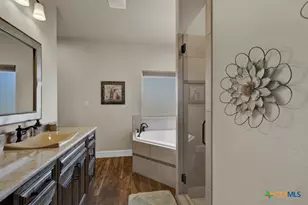 8383 N State Hwy 123, Seguin, TX 78155 - Photo 24