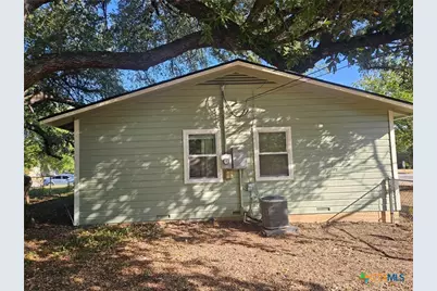 22 Park Lane, Lampasas, TX 76550 - Photo 4