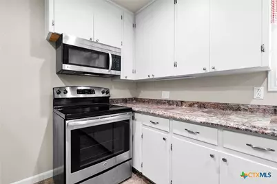 818 Mary Boulevard, New Braunfels, TX 78130 - Photo 20