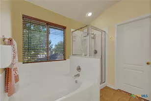 1611 Springhouse St, San Antonio, TX 78251 - Photo 34