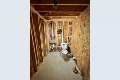512 W Adams Street, Port O'Connor, TX 77982 - Photo 16