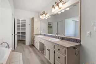 2252 Waterford Grace, New Braunfels, TX 78130 - Photo 28