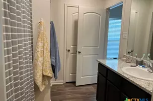 708 Shoal Crk, New Braunfels, TX 78132 - Photo 8