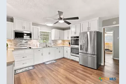 10940 Blackberry Road, Salado, TX 76571 - Photo 10